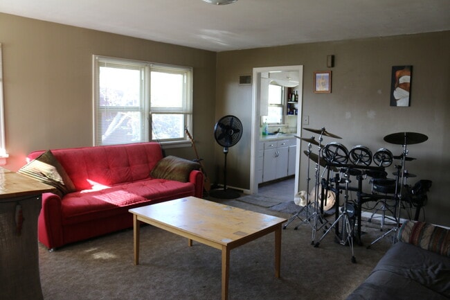 Photo - 414 S 12th Ave