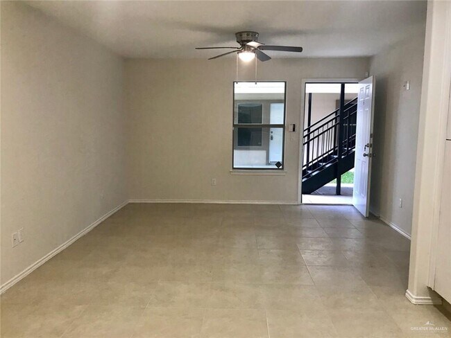 Photo - 13 Magdalena St Unidad 10