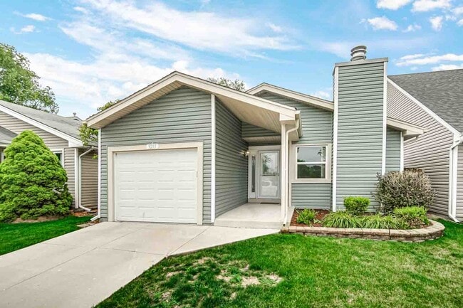 Photo - 9215 Fox Ct