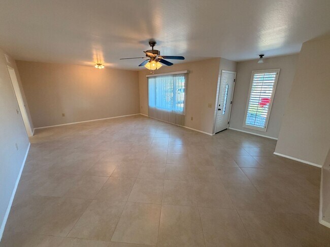 Photo - Large 2Bdm 2Ba Sun City Home