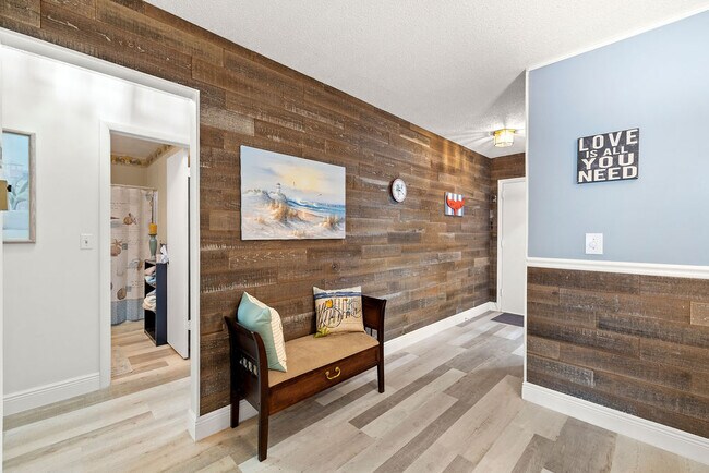 2800 Indian River Blvd Unit Vista Harbor #R9