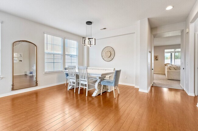 Photo - 3Bed/2.5Bath with Loft and Bonus Room~ Dulock