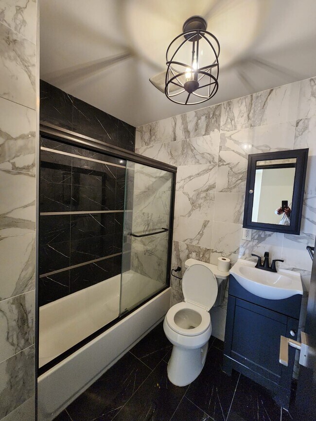 182 Ferry St Apartments Unit 2b Newark, NJ