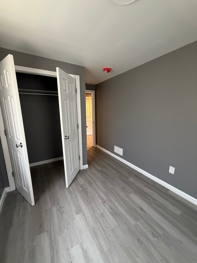 Photo - 547 Eastlawn Ave