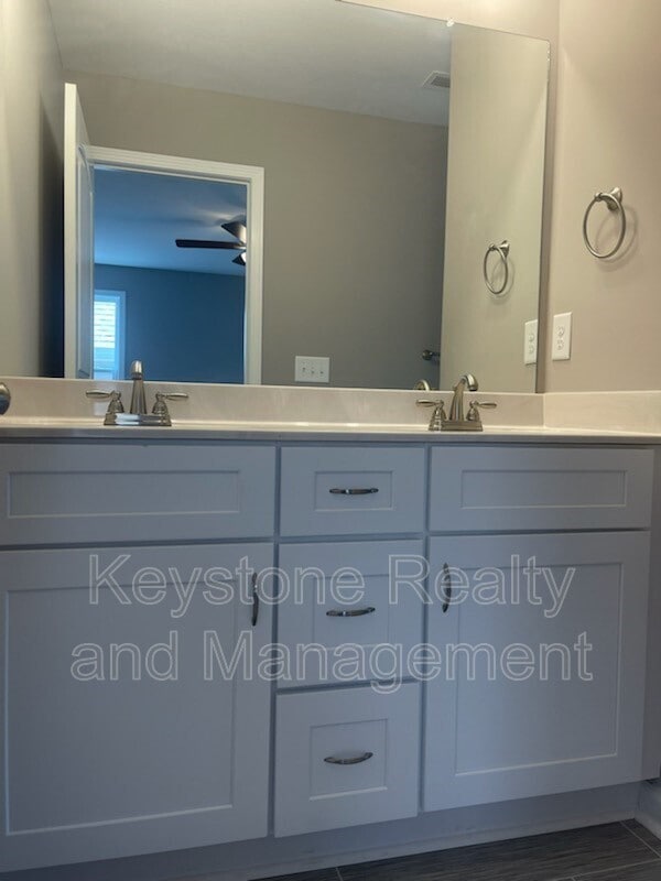Photo - 718 Perkins Ave
