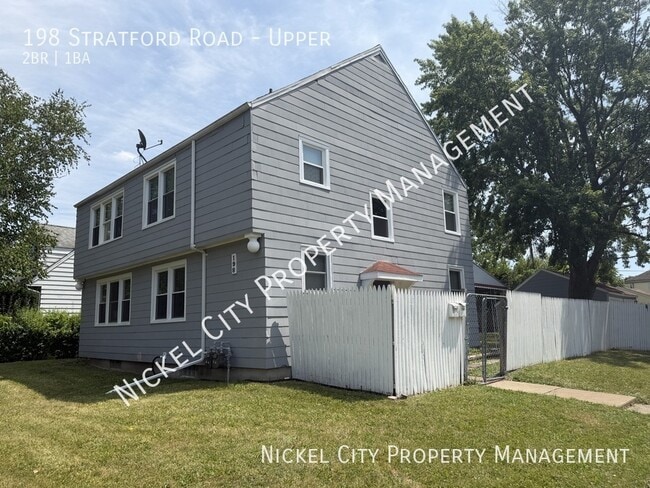 Building Photo - 198 Stratford Rd Unit Upper