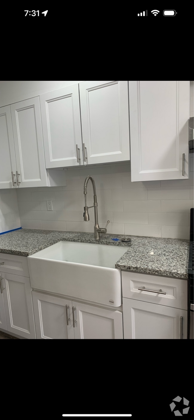 Building Photo - 7133 Lynford St Rental