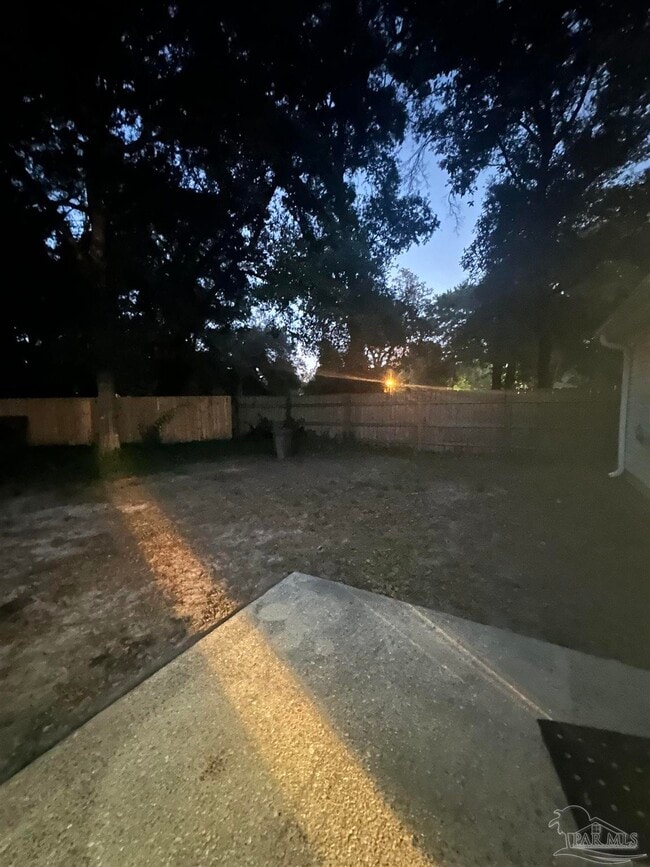 Photo - 808 Wickwood Cir