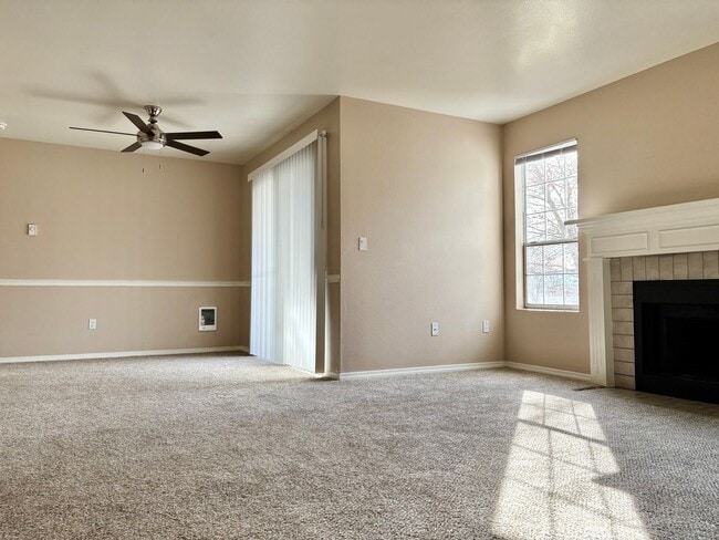 Photo - Overlook Pointe Apartments