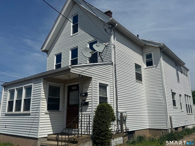 Building Photo - 1097 Dixwell Ave