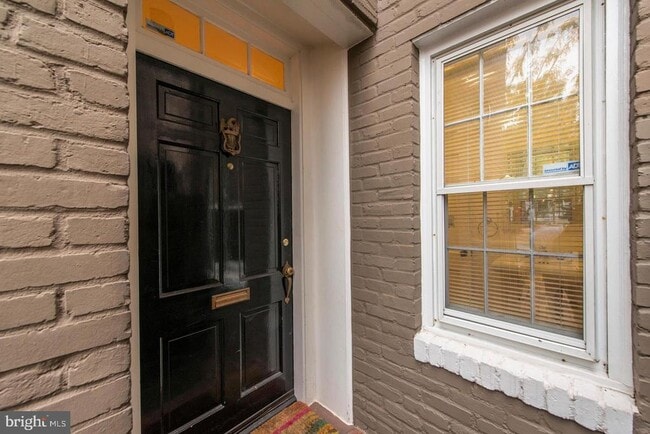 Photo - 1564 33rd St NW