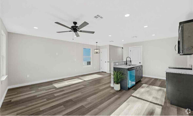 Building Photo - 2020 Bagby Ave Unit A Rental