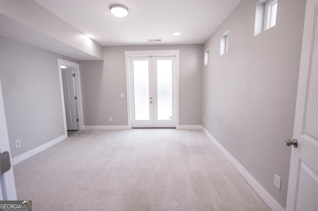 Photo - 708 Banton Dr NW