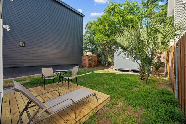 Photo - 111 Hanover St Unit ID1359009P