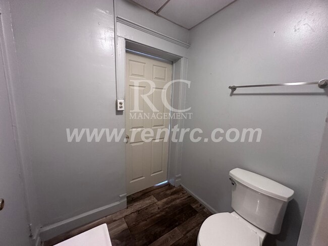 Photo - 425-3B Vermilion-N