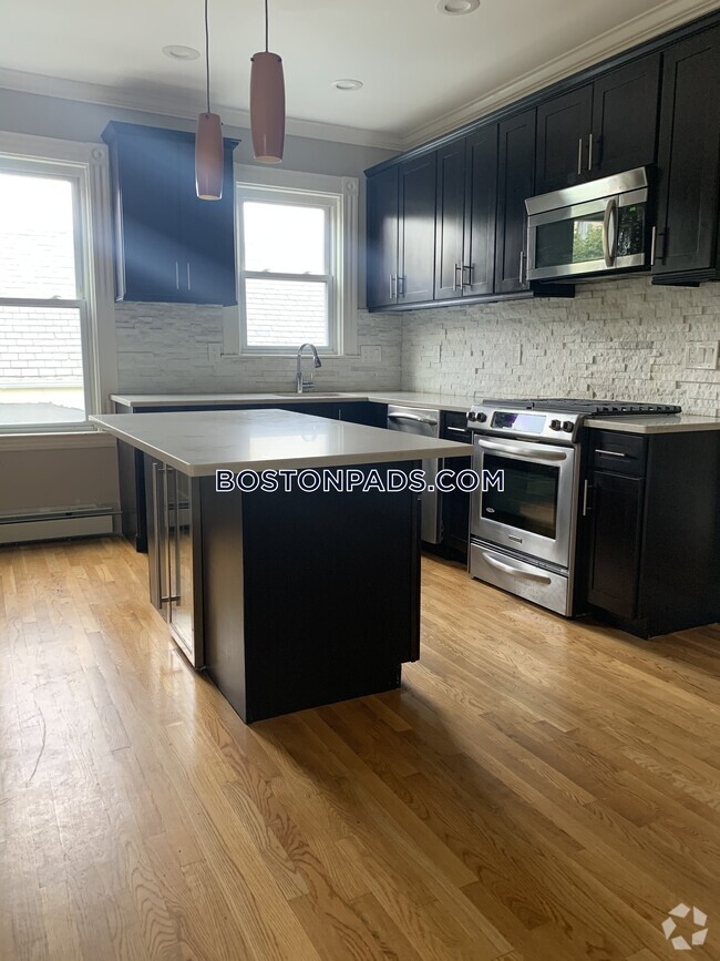 Building Photo - 12 Dorset St Unit 3 Rental