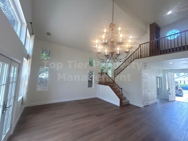 Photo - ***Gorgeous 4 bed / 3 bath / 2,585 sqft House in Calavera Hills - Available 07/01***