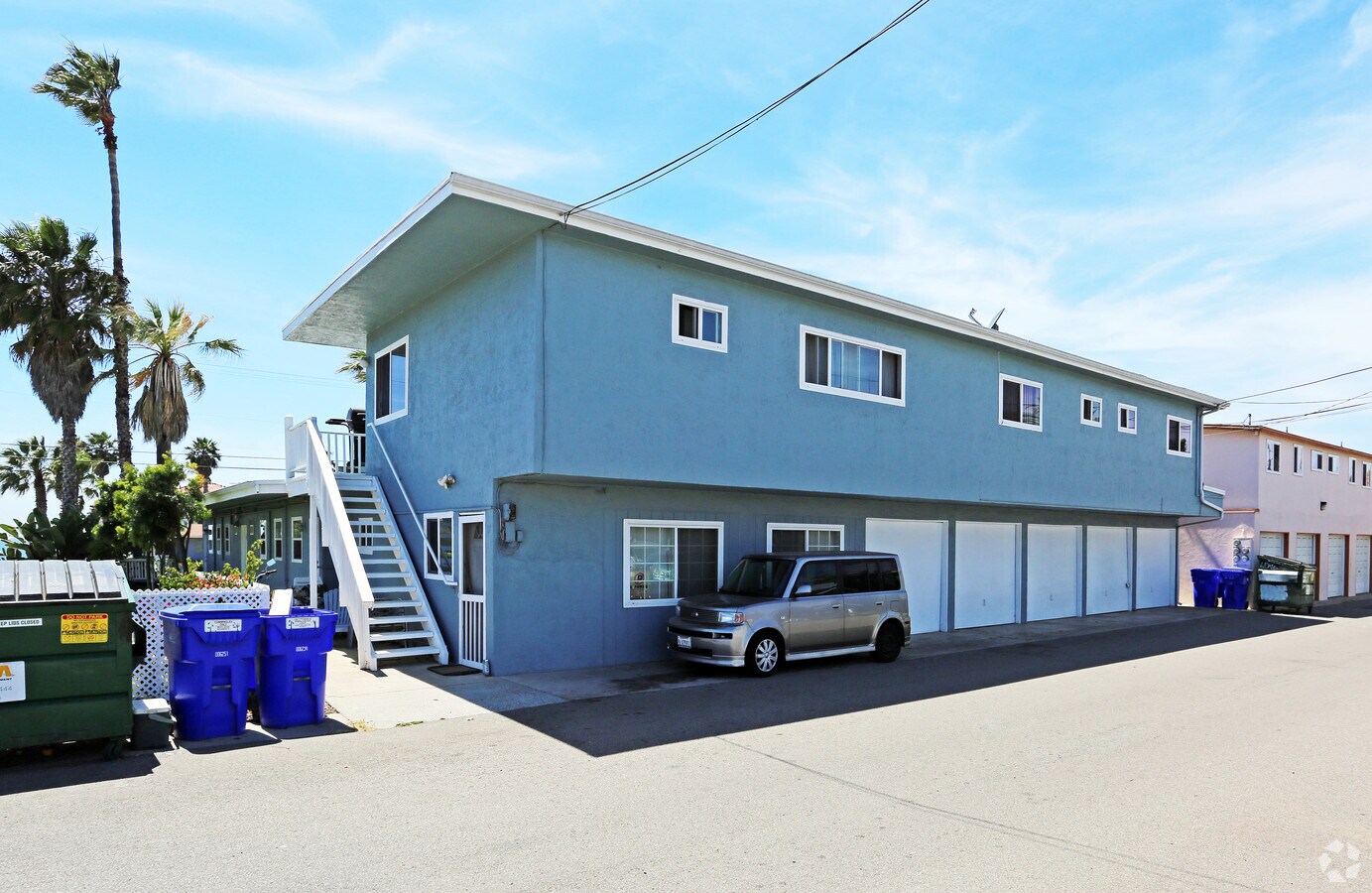 Photo - 1032 Tait St