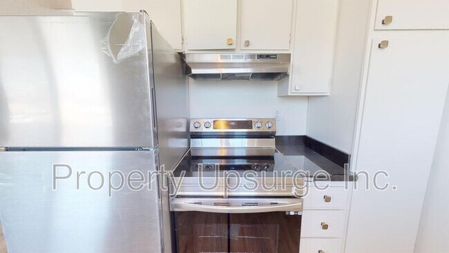 Photo - 1710 Bruce St