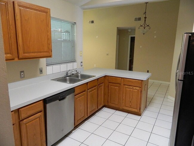 Photo - 317 Silver Pine Dr