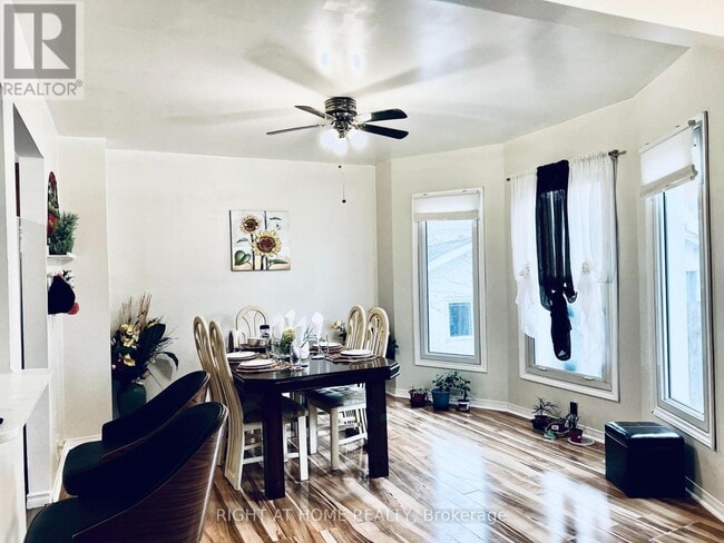 Photo - 4614 Eastwood Crescent