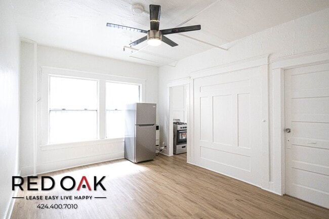 Building Photo - 1420 S Bonnie Brae St