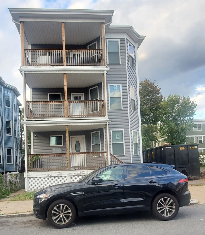 Photo - 9 Hansborough St Apartments Unit 3