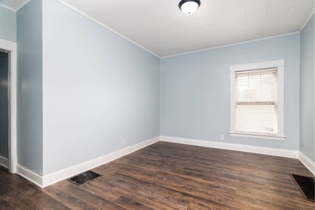 Photo - 435 S Westnedge Ct Unit 1