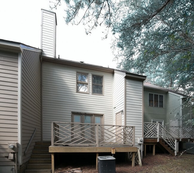 Photo - Charming 2BR & 2.5BA Townhome with Dual Primary Suites in Woodstream Glen