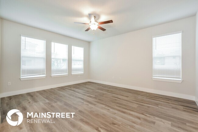 Photo - 804 E Voorhis Ave