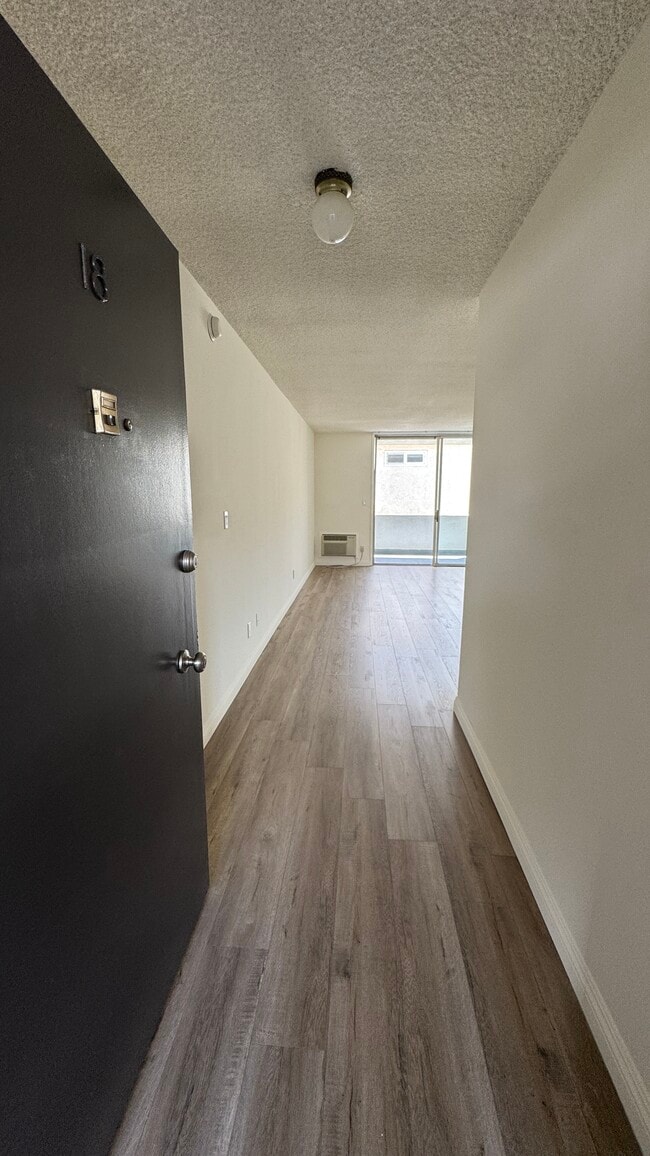 Photo - 1835 S Bentley Ave