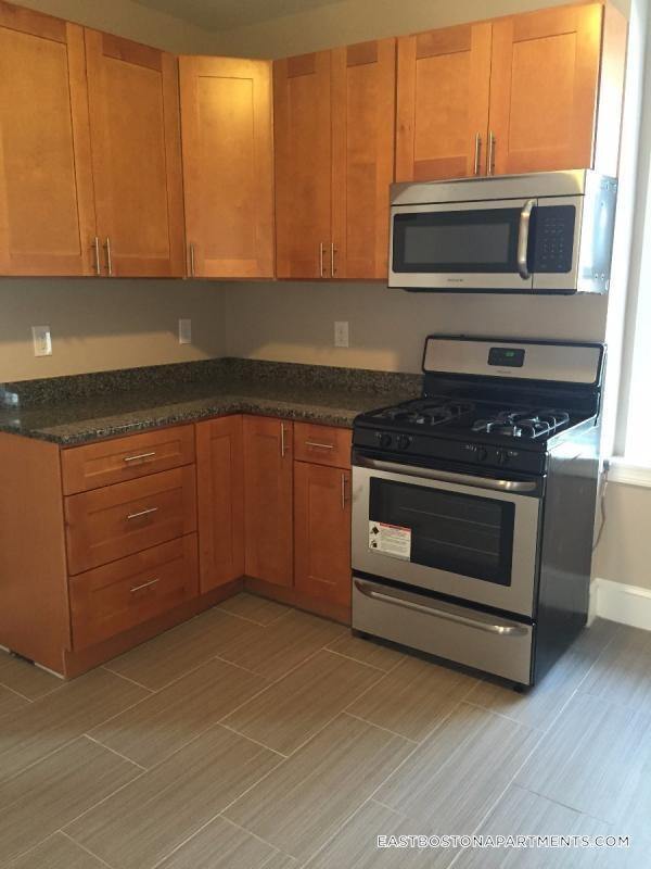 Photo - 241 Maverick St Unit 3