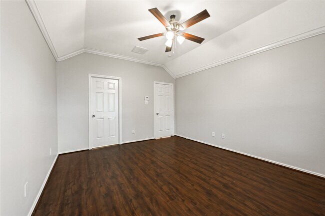 Photo - 3115 Glenthorpe Ln