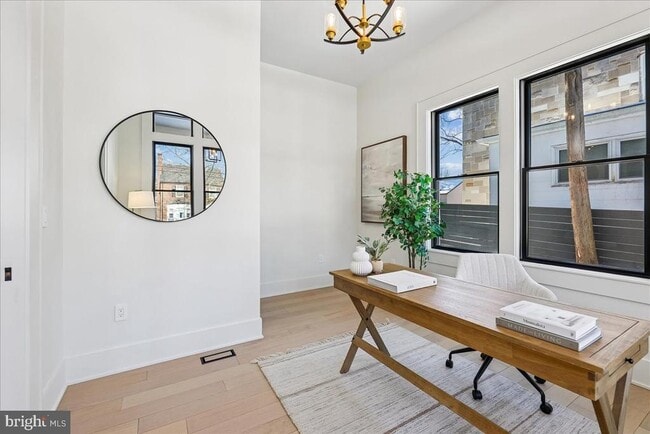 Photo - 4428 Albemarle St NW