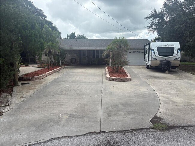 3690 Dale Ct