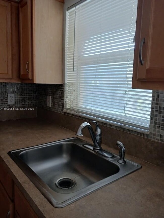 7670 Westwood Dr Unit 703
