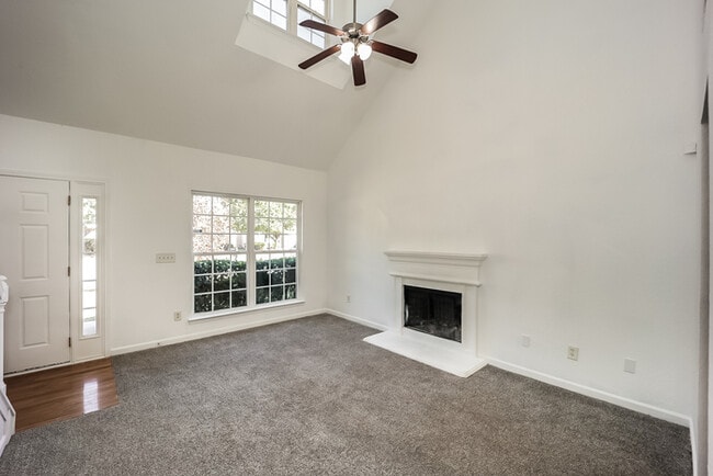 Photo - 4806 Enclave Dr