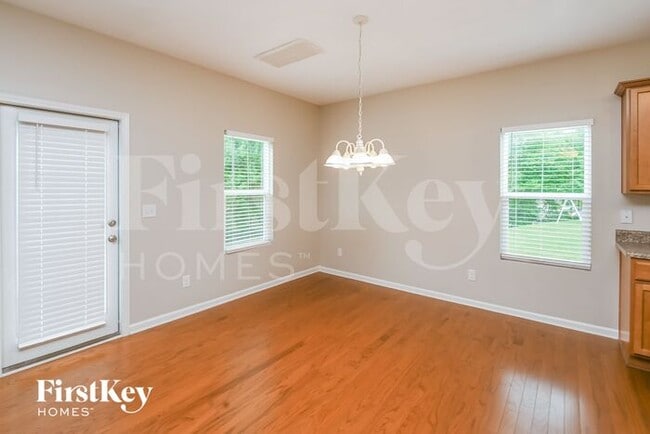 Photo - 7702 McCarron Way Casa