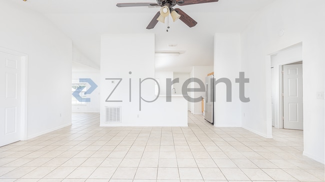 Photo - 2750 Gramercy Dr