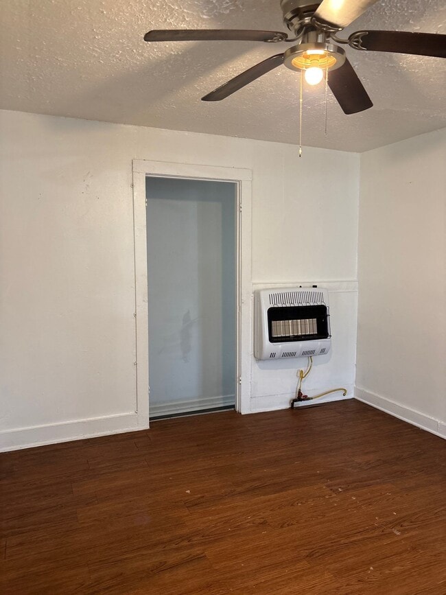 Photo - 1105 N McLemore Ave