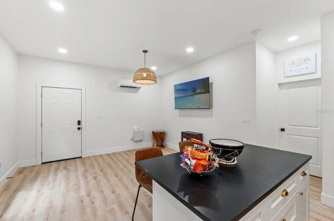 Photo - 4501 N Highland Ave Unit 2