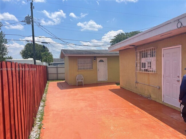 Photo - 4115 SW 108th Ave