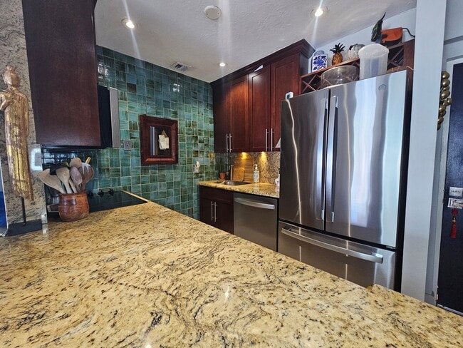 Photo - 3545 NE 167th St Unit 404