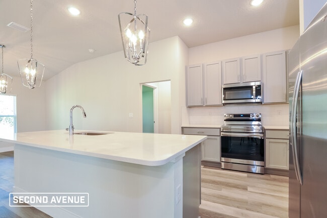 Photo - 34 Poinciana Ln