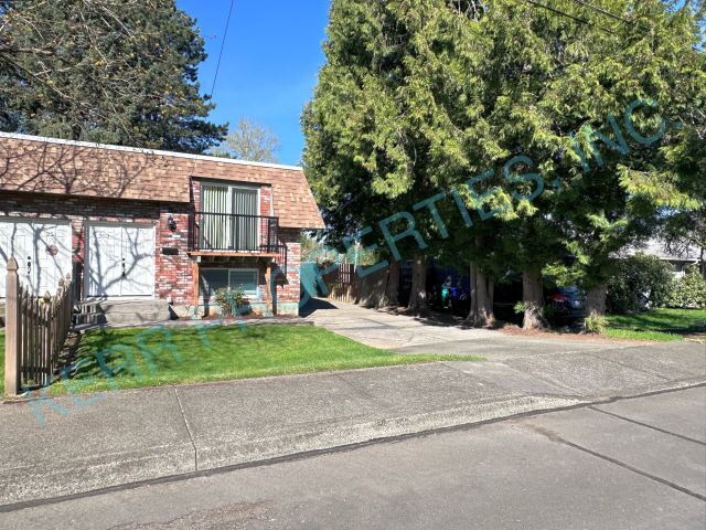 Building Photo - Charming 2-Bed Gem in Gresham – Spacious Comfort with 1.5 Baths & 1029 Sq. Ft.!
