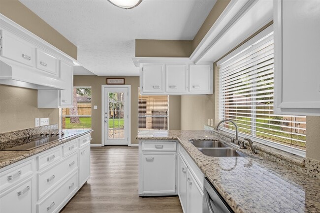 Photo - 3706 Glenwood Springs Dr