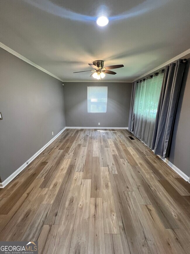 Photo - 2032 Dellwood Pl