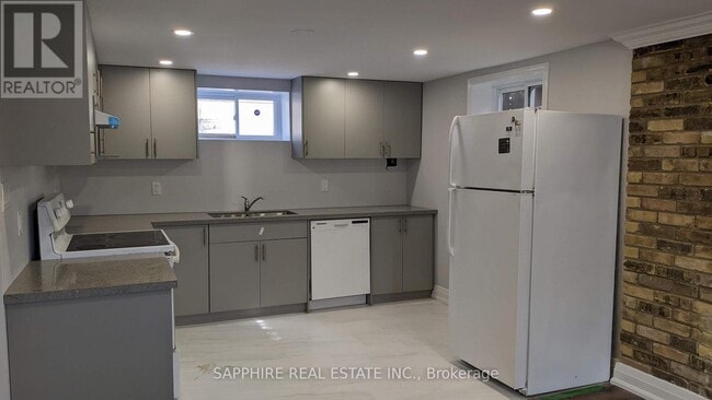 Photo - 607 Weynway Ct