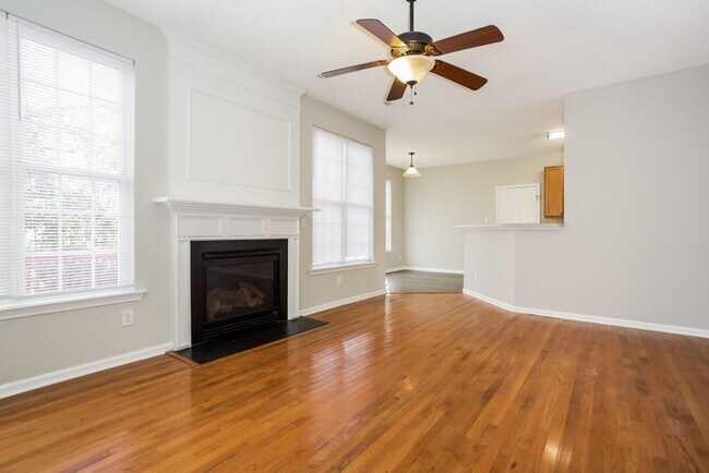 Photo - 309 Edenberry Way