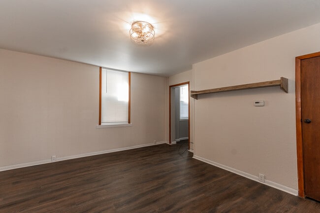 Photo - 217 Kaercher St Unit 1